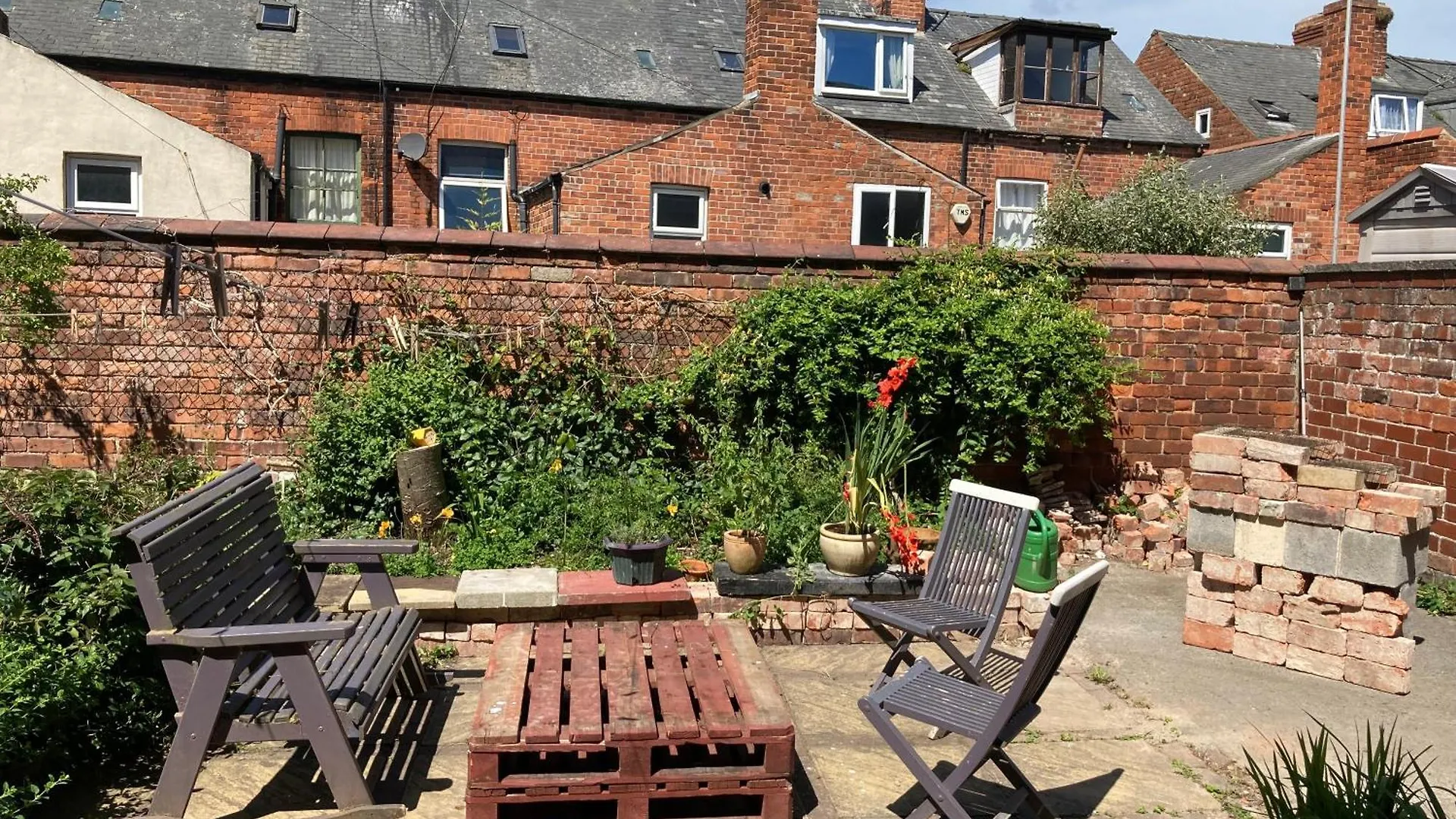 Bed & Breakfast Beautiful Sunlit Rooms, 2 Mins From Beach, Private Garden Bridlington